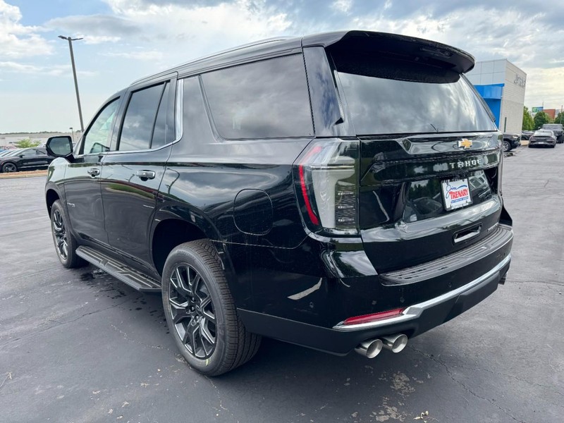Chevrolet Tahoe Vehicle Image 05
