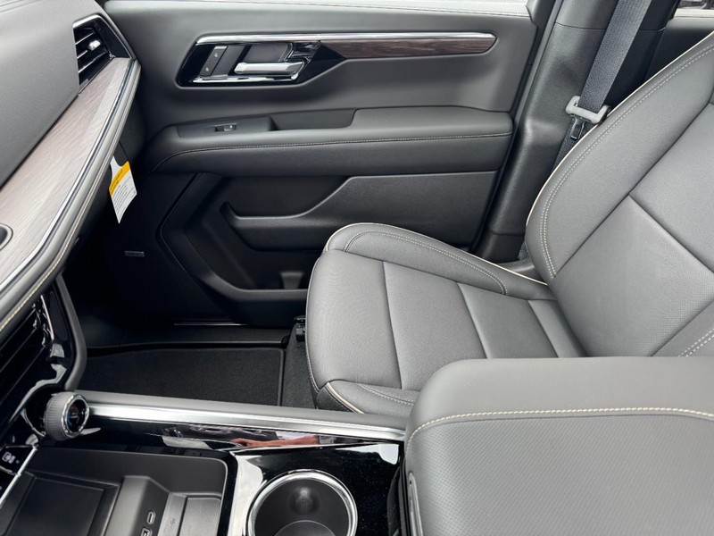Chevrolet Tahoe Vehicle Image 10