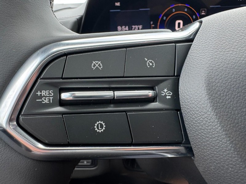 Chevrolet Tahoe Vehicle Image 13