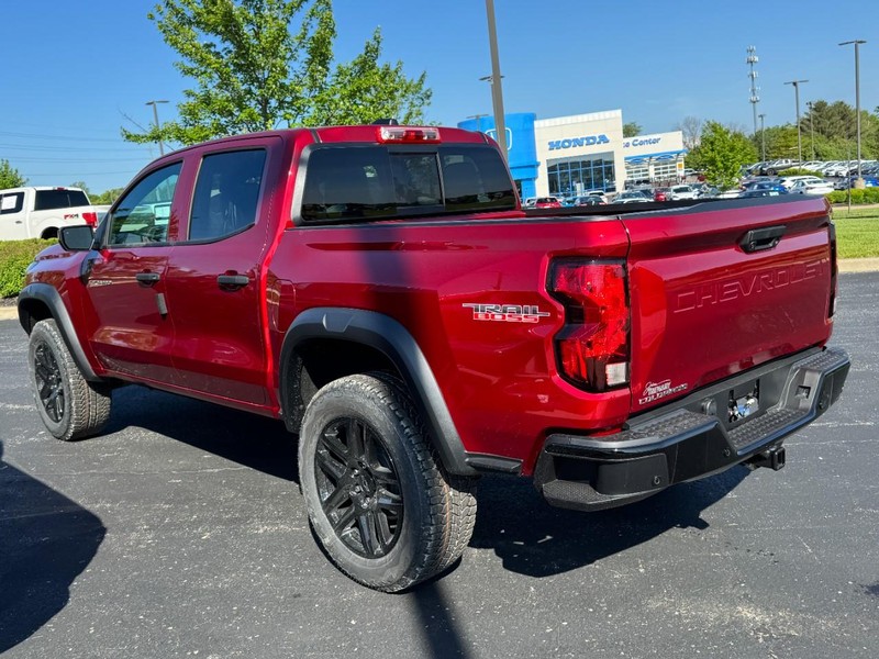 Chevrolet Colorado Vehicle Image 05