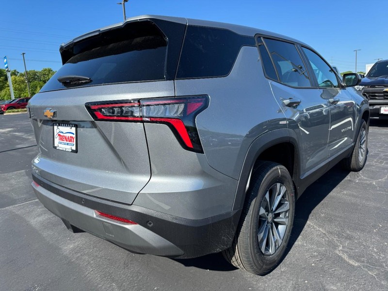 Chevrolet Equinox Vehicle Image 03