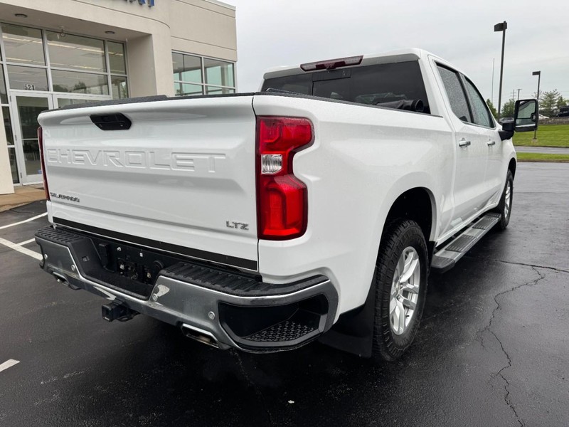Chevrolet Silverado 1500 LTD Vehicle Image 03