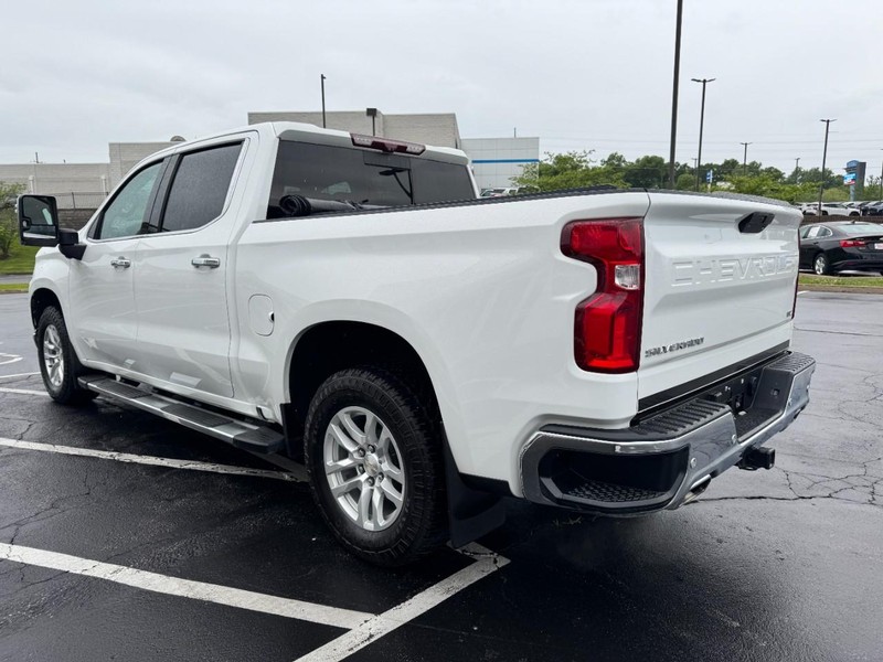 Chevrolet Silverado 1500 LTD Vehicle Image 05