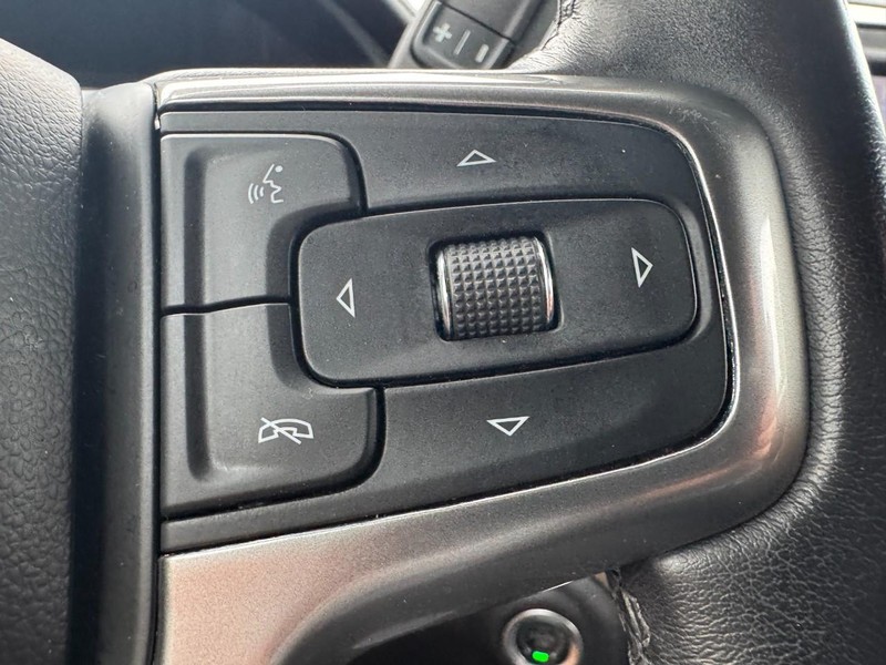 Chevrolet Silverado 1500 LTD Vehicle Image 18