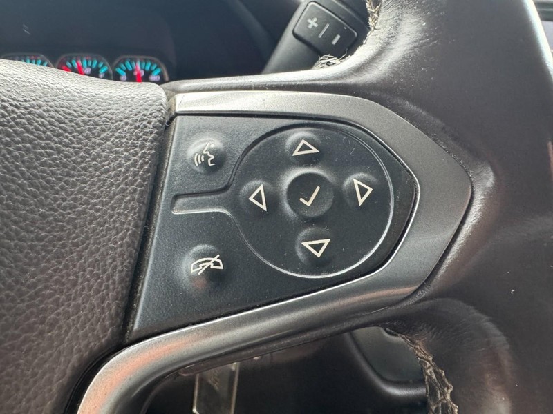 Chevrolet Silverado 1500 Vehicle Image 18
