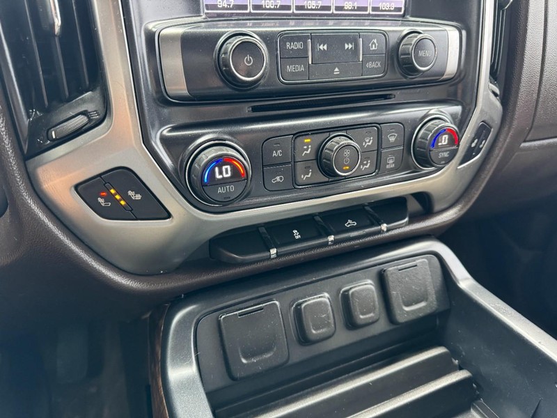 Chevrolet Silverado 1500 Vehicle Image 19
