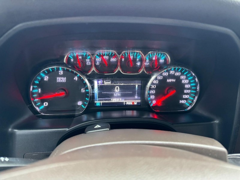 Chevrolet Silverado 1500 Vehicle Image 22