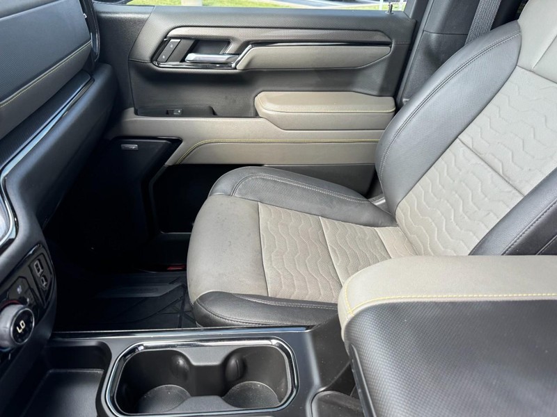 Chevrolet Silverado 1500 Vehicle Image 14