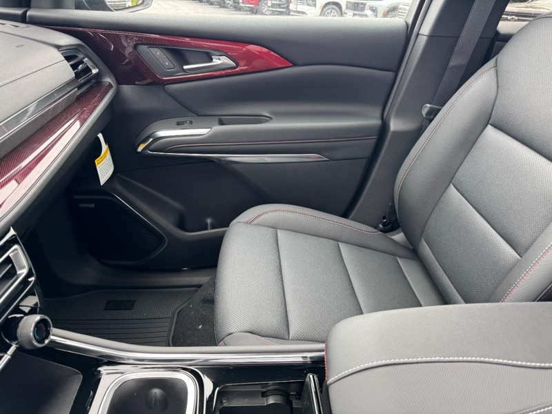 Chevrolet Traverse Vehicle Image 10