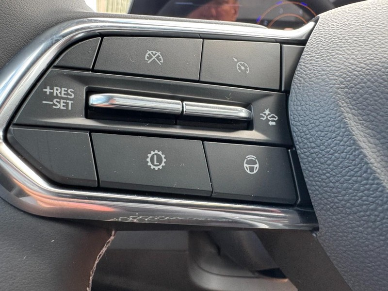 Chevrolet Traverse Vehicle Image 12