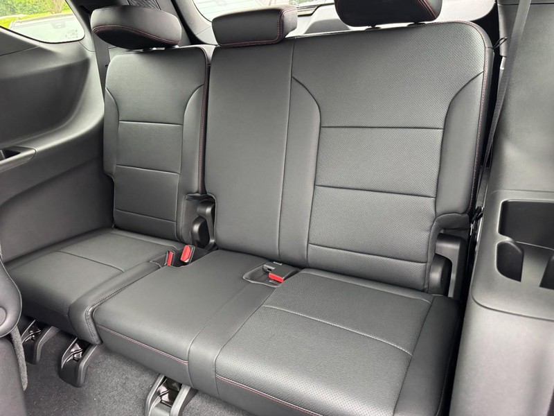 Chevrolet Traverse Vehicle Image 09