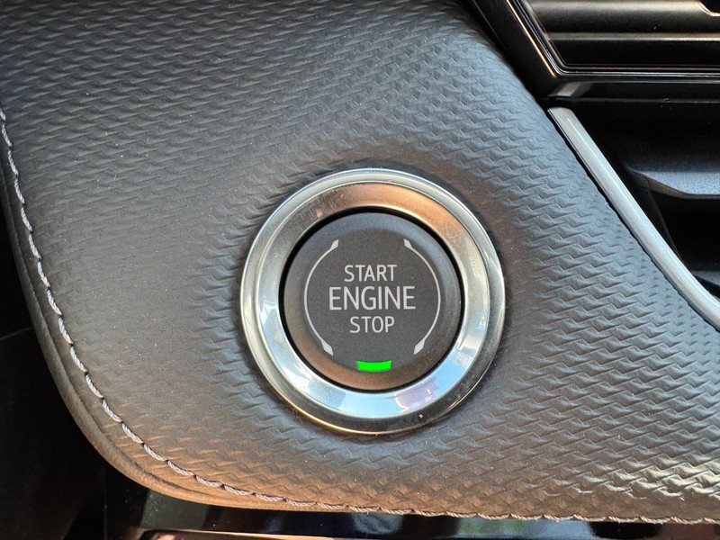 Chevrolet Equinox Vehicle Image 17