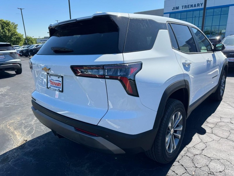 Chevrolet Equinox Vehicle Image 03