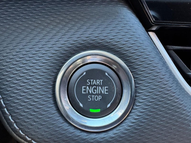 Chevrolet Equinox Vehicle Image 17