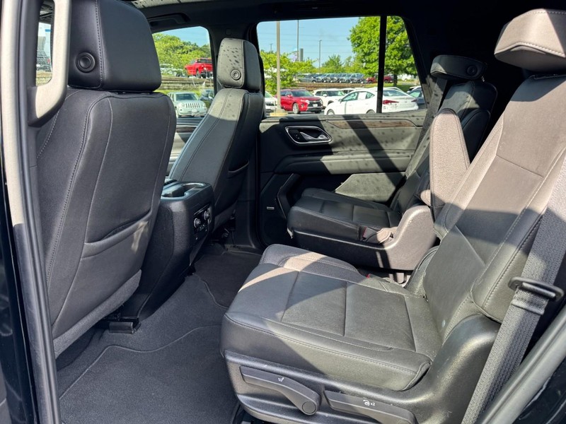 Chevrolet Tahoe Vehicle Image 11