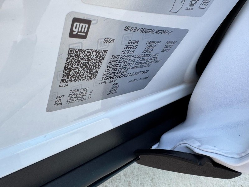 Chevrolet Traverse Vehicle Image 18