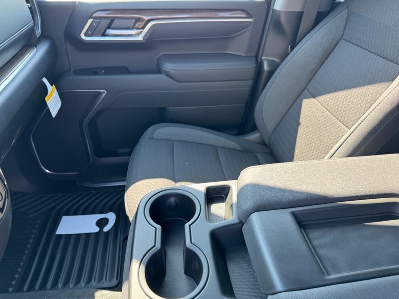 Chevrolet Silverado 1500 Vehicle Image 10