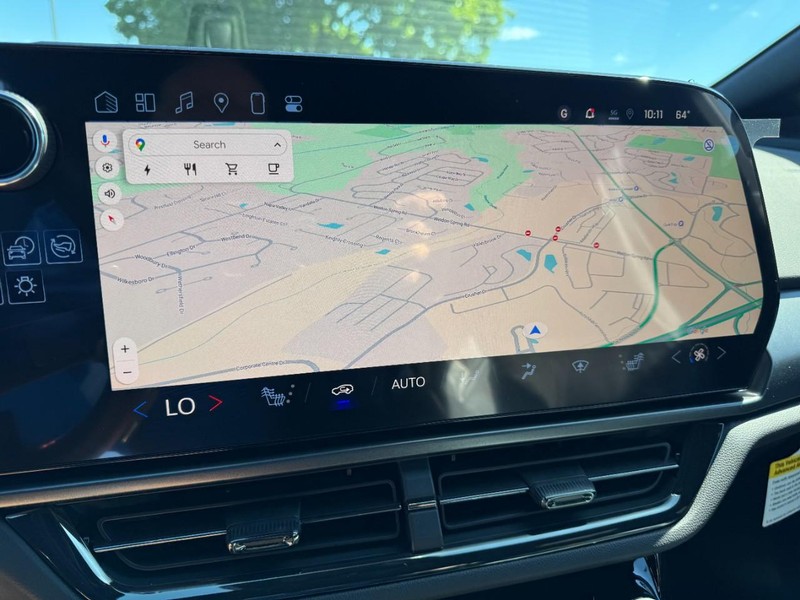Chevrolet Equinox EV Vehicle Image 14