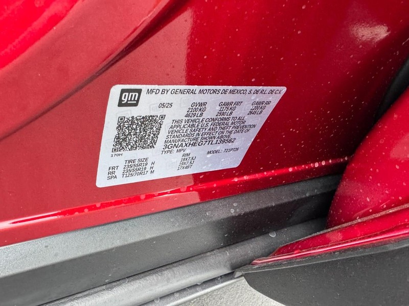 Chevrolet Equinox Vehicle Image 18