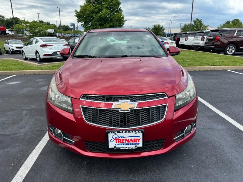 Chevrolet Cruze Vehicle Image 03