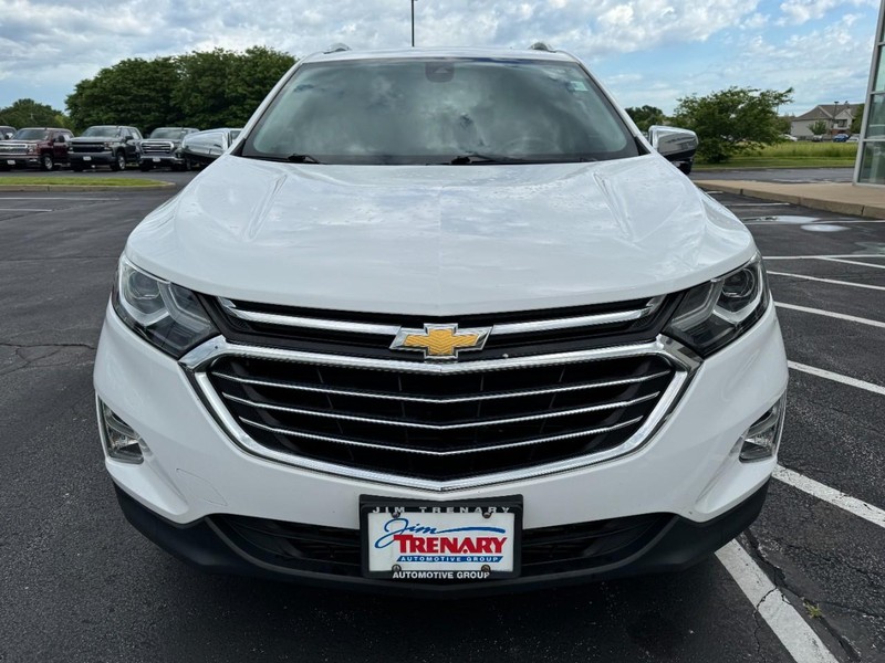 Chevrolet Equinox Vehicle Image 09