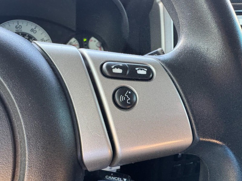 Toyota FJ Cruiser Vehicle Image 16