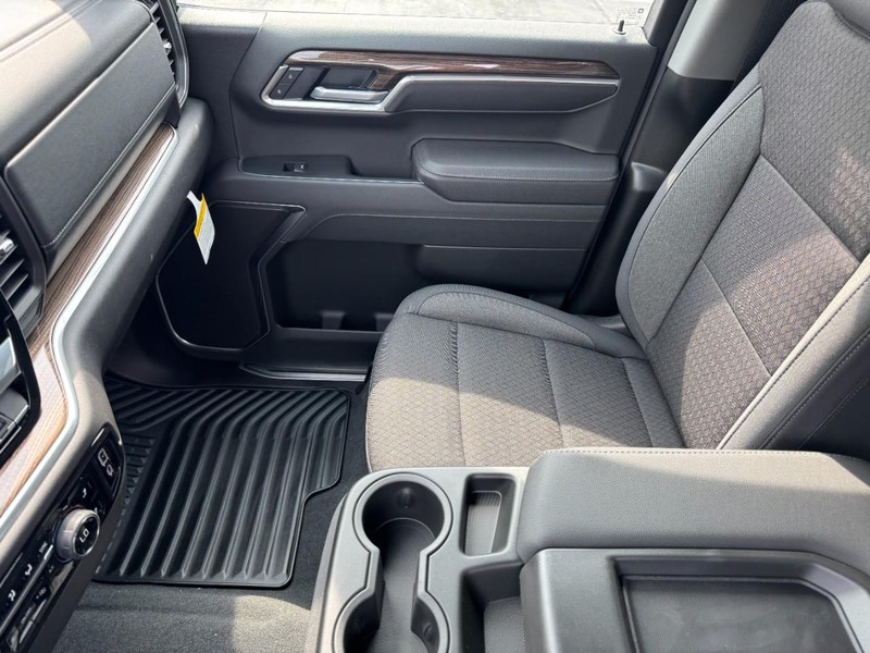Chevrolet Silverado 1500 Vehicle Image 10