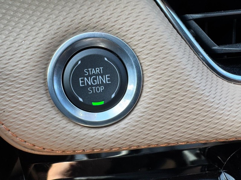 Chevrolet Equinox Vehicle Image 17