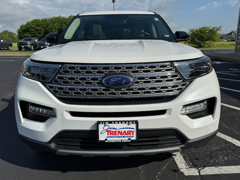 Ford Explorer Vehicle Image 09