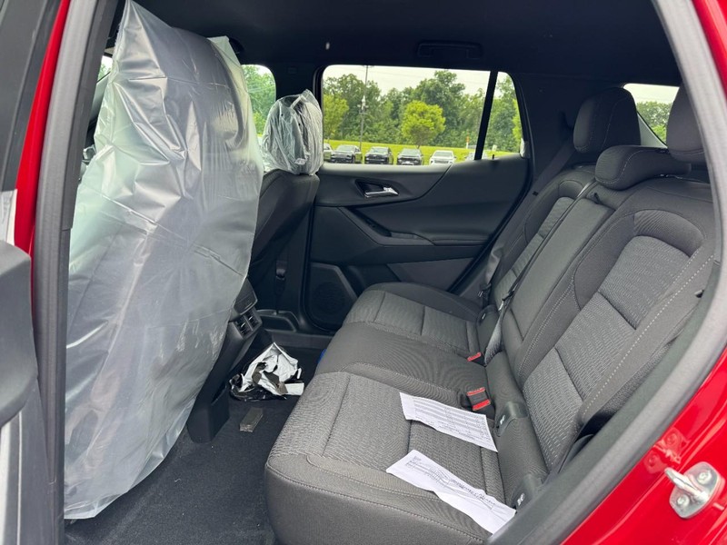 Chevrolet Equinox Vehicle Image 07