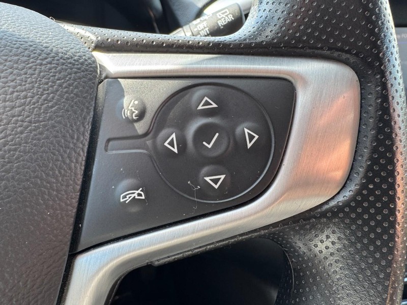 GMC Terrain Vehicle Image 17