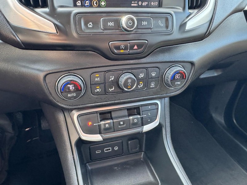 GMC Terrain Vehicle Image 19