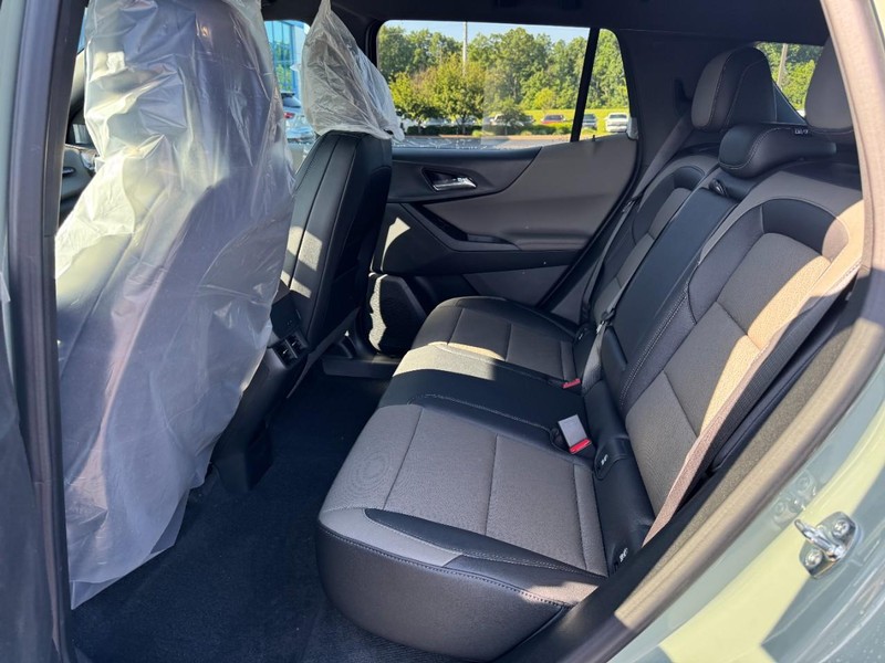 Chevrolet Equinox Vehicle Image 07