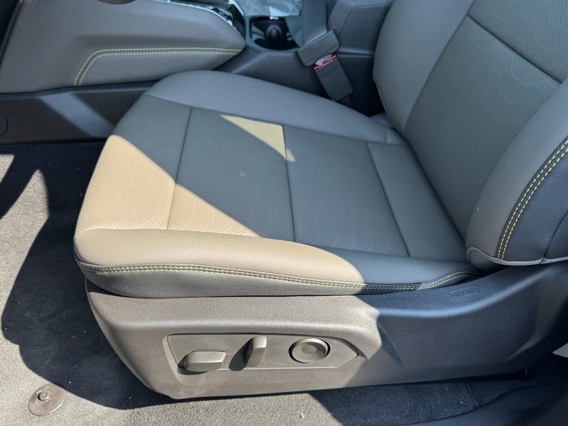 Chevrolet Colorado Vehicle Image 08