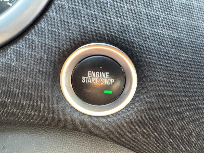 Chevrolet Malibu Vehicle Image 21