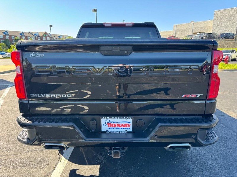 Chevrolet Silverado 1500 Vehicle Image 04
