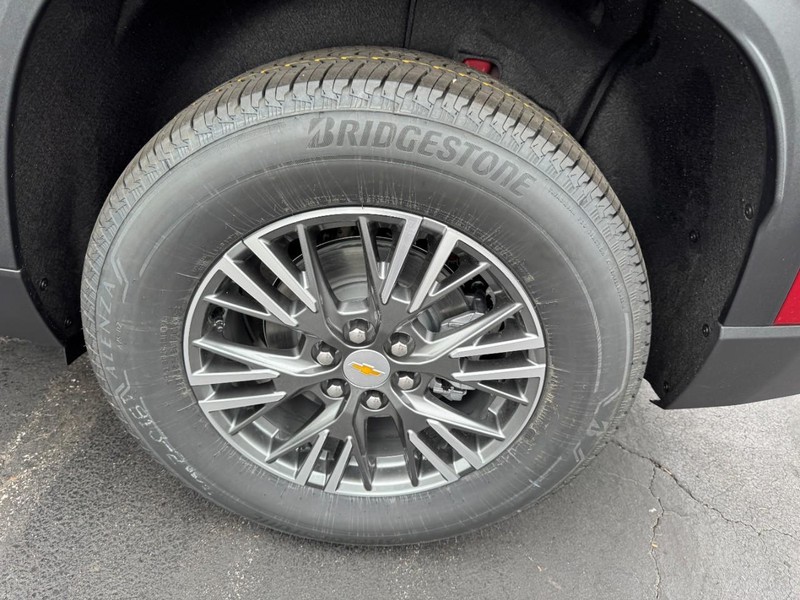 Chevrolet Traverse Vehicle Image 06