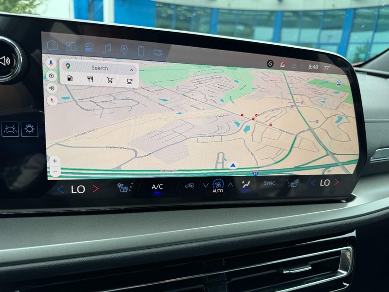 Chevrolet Traverse Vehicle Image 15