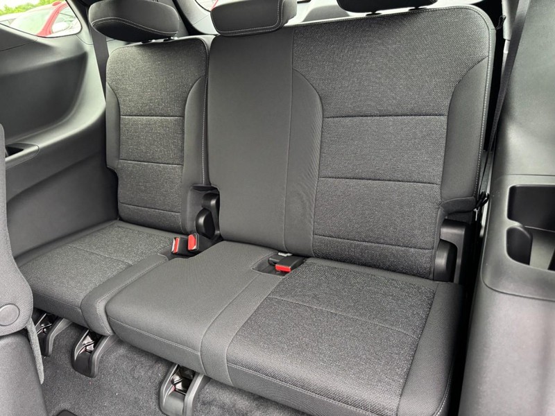 Chevrolet Traverse Vehicle Image 08