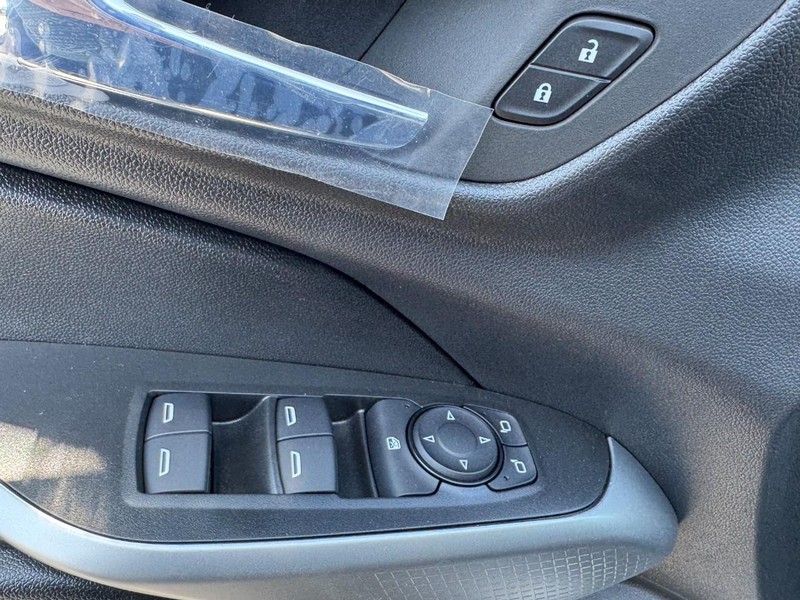 Chevrolet Trax Vehicle Image 08