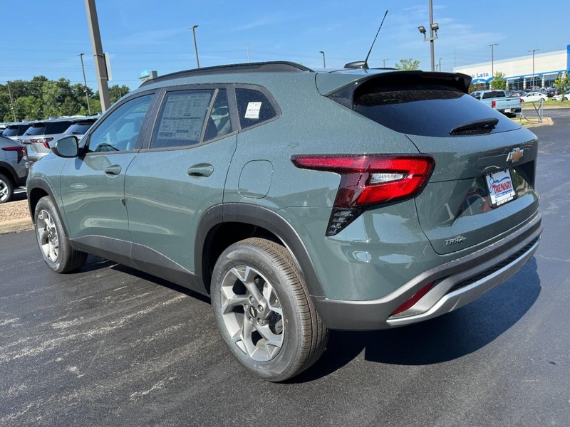 Chevrolet Trax Vehicle Image 05