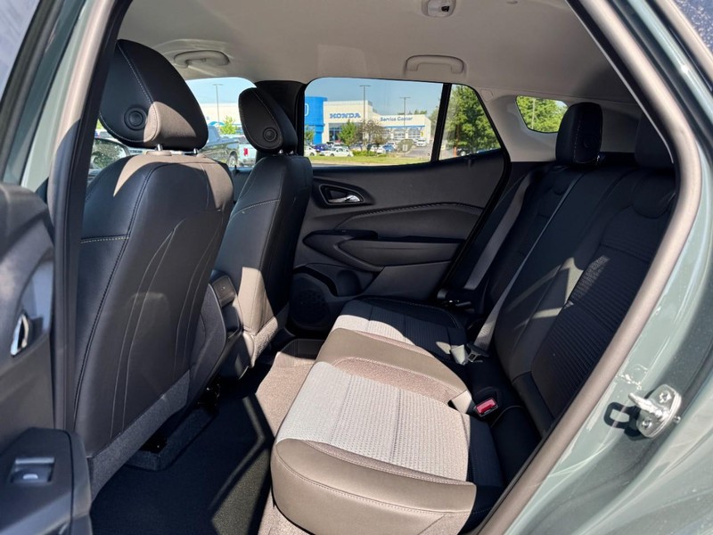 Chevrolet Trax Vehicle Image 07
