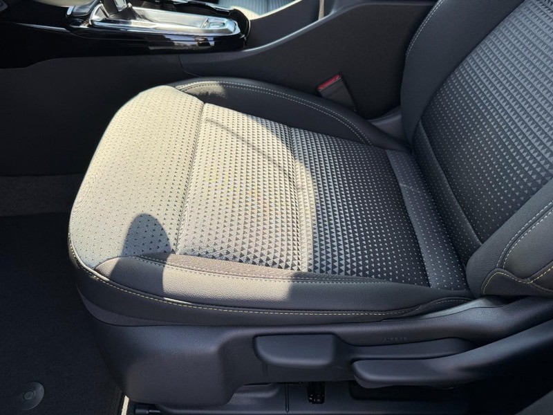Chevrolet Trax Vehicle Image 09