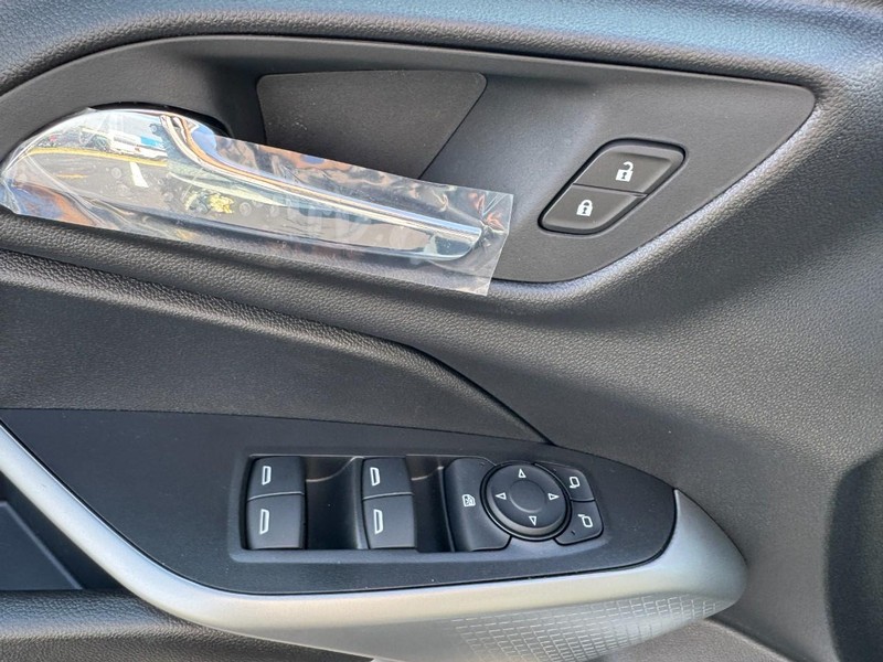 Chevrolet Trax Vehicle Image 08