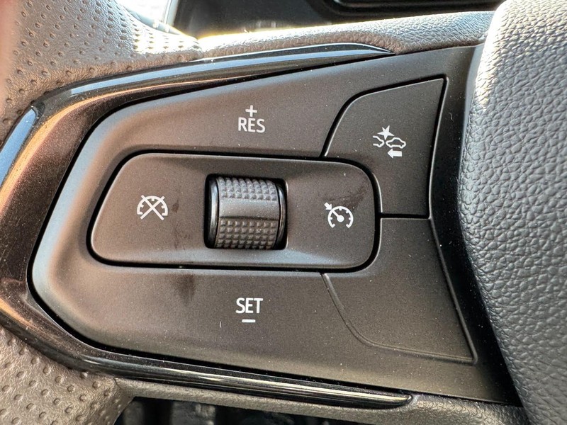 Chevrolet Trax Vehicle Image 09