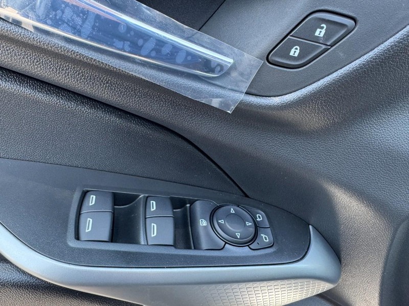 Chevrolet Trax Vehicle Image 08