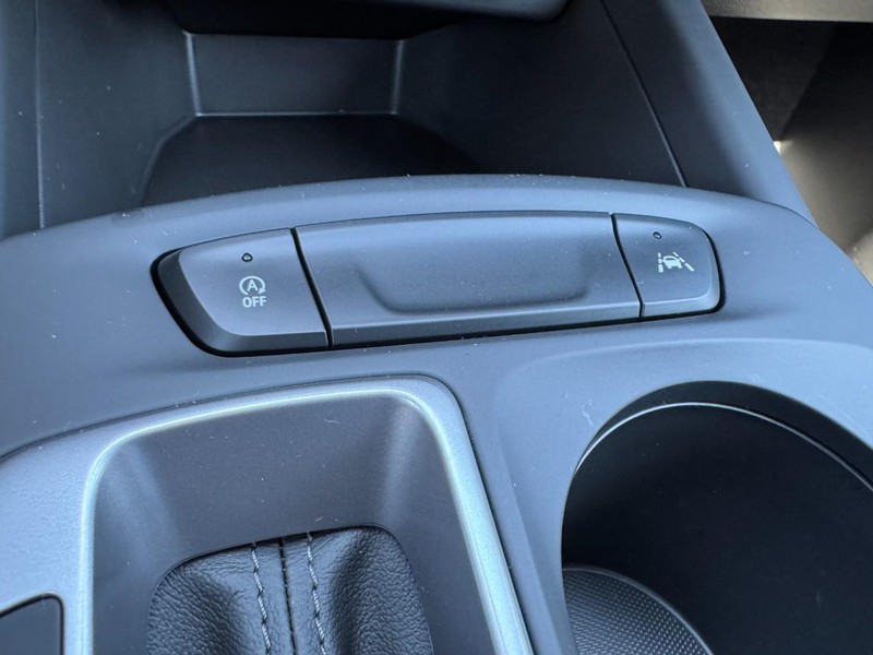 Chevrolet Trax Vehicle Image 11