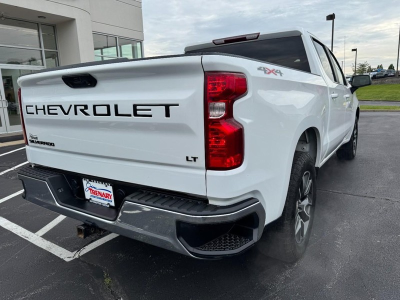 Chevrolet Silverado 1500 Vehicle Image 03