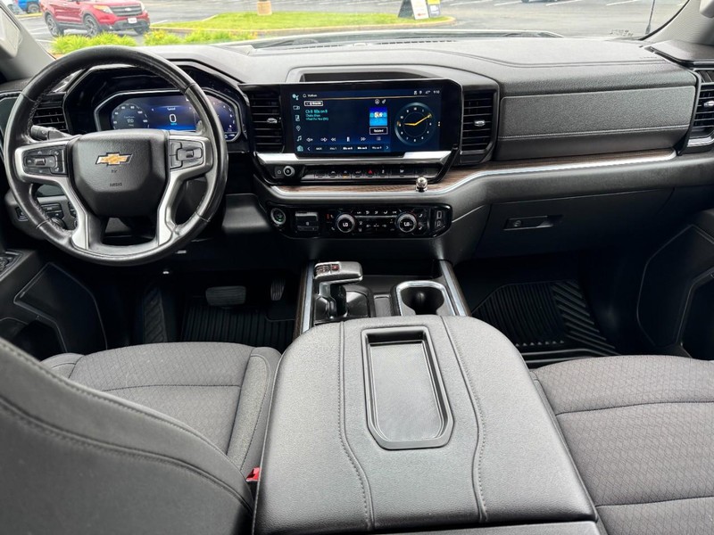 Chevrolet Silverado 1500 Vehicle Image 11