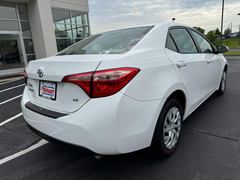 Toyota Corolla Vehicle Image 03